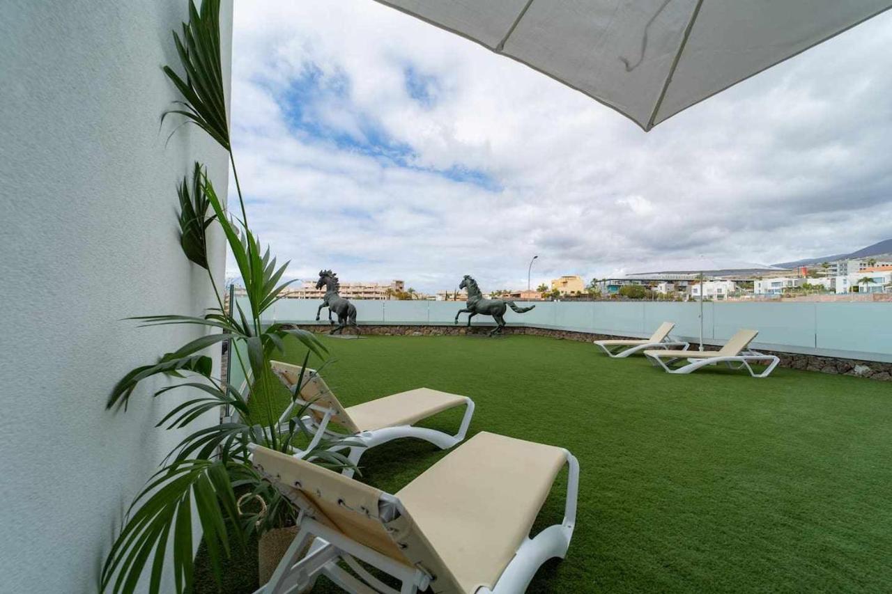 Ocean Garden Suite 10 Con Jardin Privado أذيخي المظهر الخارجي الصورة